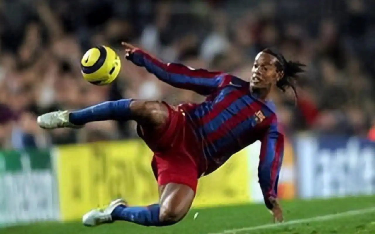 热刺虽在场 热刺虽在场