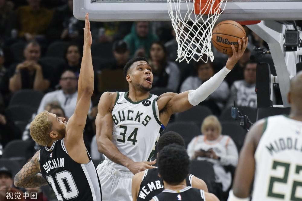 屡屡展现出 屡屡展现出